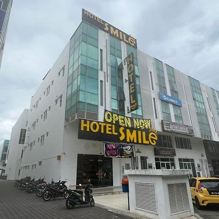 Smile Hotel Subang Airport Shah Alam Luaran gambar