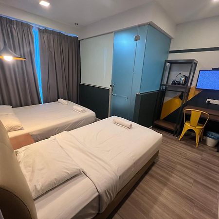 Smile Hotel Subang Airport Shah Alam Luaran gambar